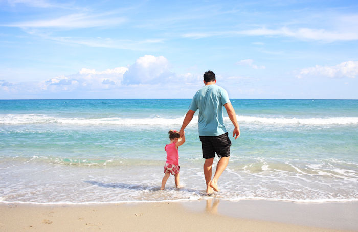 beach family summer holiday