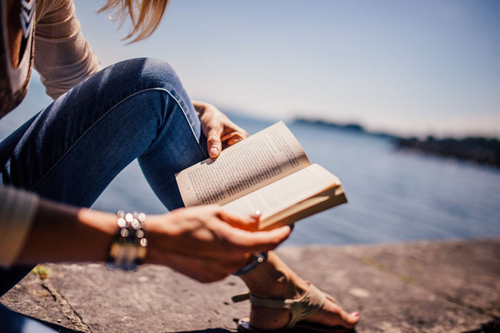 girl reading