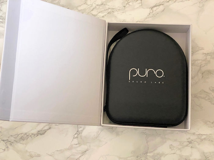 Inside Puro Quiet headphone box